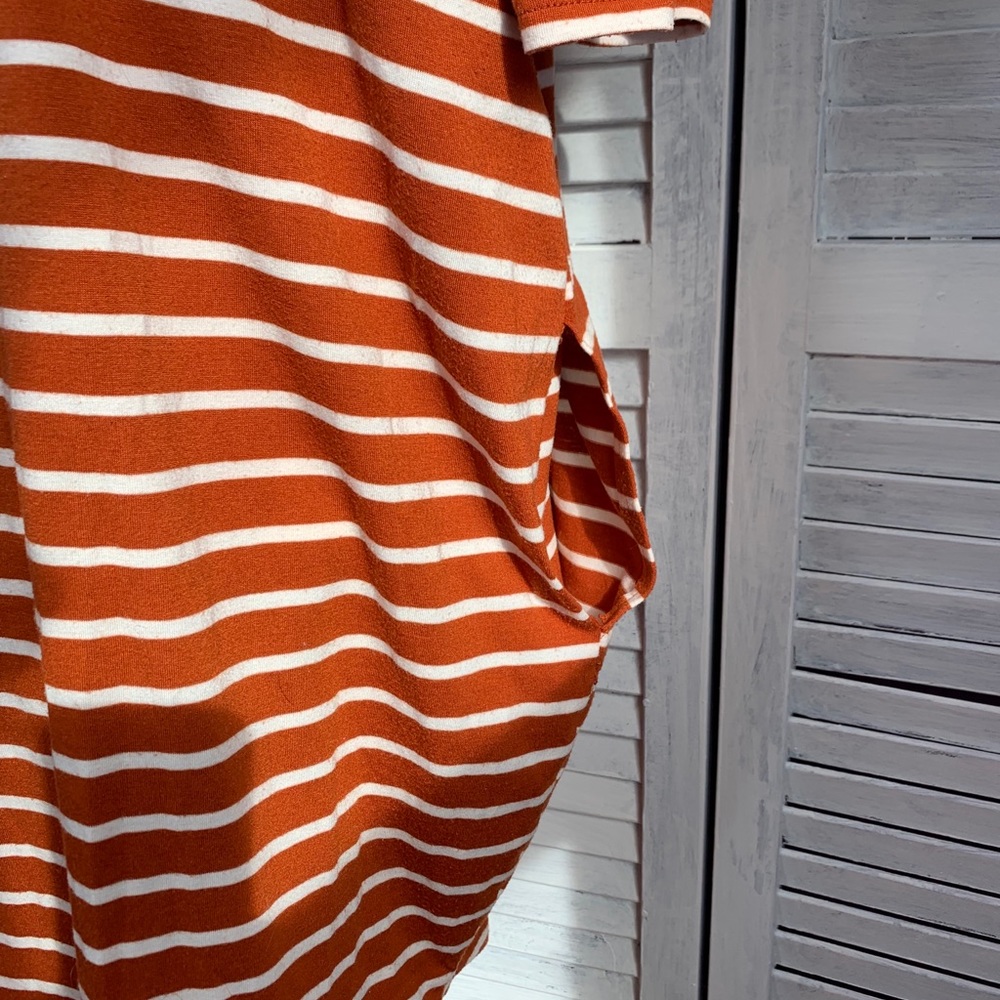 Oversized Shirt Orange w/ White Stripes & pockets - Picture 5 of 6
